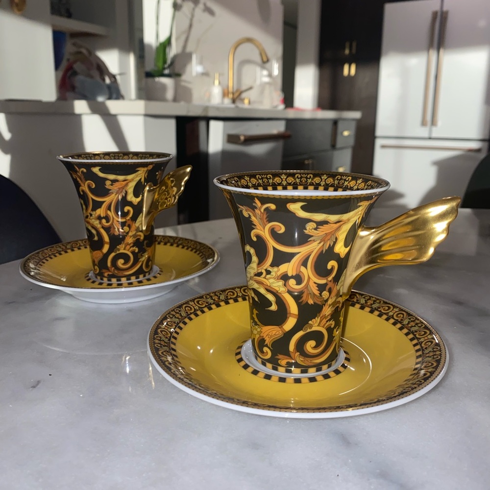 Versace x Rosenthal Barocco high tea cups in Icarus